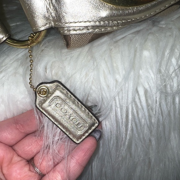 COACH Penelope Signature C Bag - Picture 5 of 12